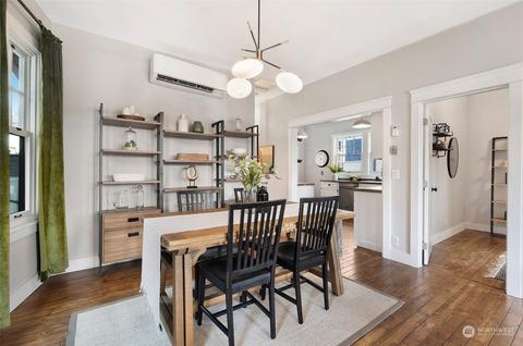 2010 E Cherry St, Seattle, WA 98122 photo 11