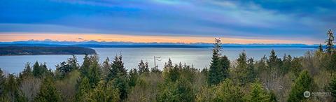 2384 Oak Bay Rd, Port Hadlock, WA 98339