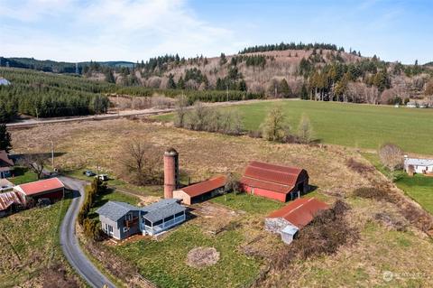 115 Simme Valley Ln, Winlock, WA 98596