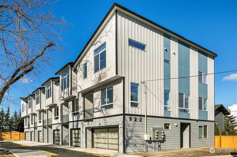 922 N 200th St #A, Shoreline, WA 98133