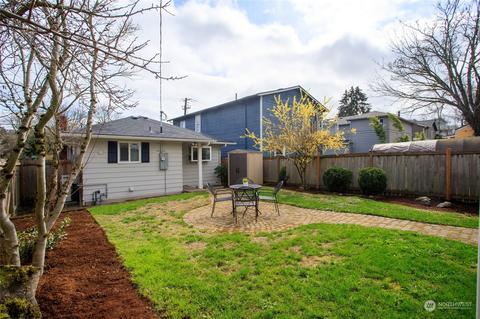 631 29th Ave E, Seattle, WA 98112 photo 35