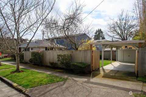 631 29th Ave E, Seattle, WA 98112 photo 36