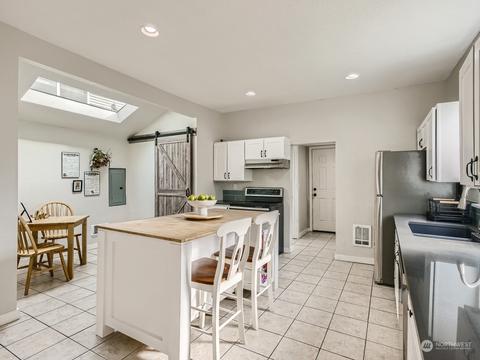 2523 Chestnut St, Everett, WA 98201 photo 6