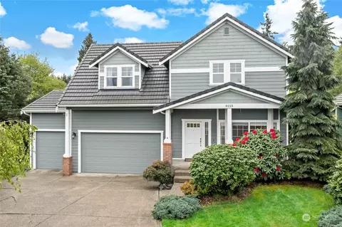 8225 65th Ave E, Puyallup, WA 98371