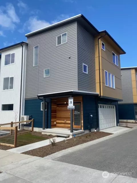 4227 Braeburn Ln #24, Bellingham, WA 98226