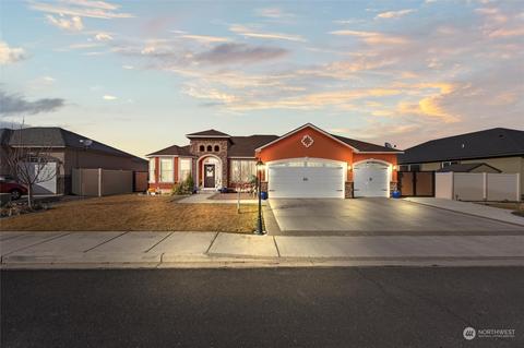 1515 E Madera St, Othello, WA 99344