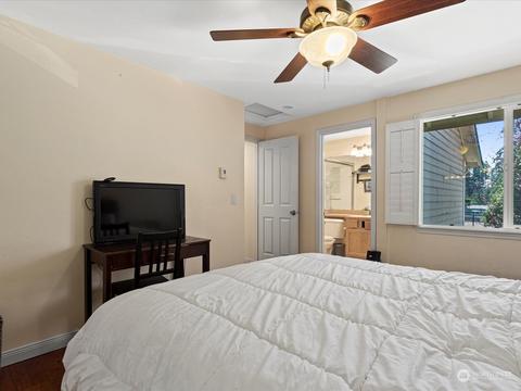 1009 112th St SE #E204, Everett, WA 98208 photo 14