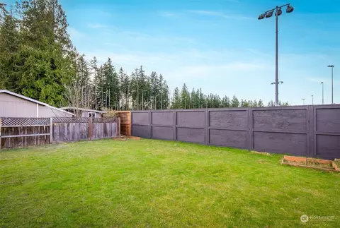 617 184th St SW, Bothell, WA 98012 photo 32