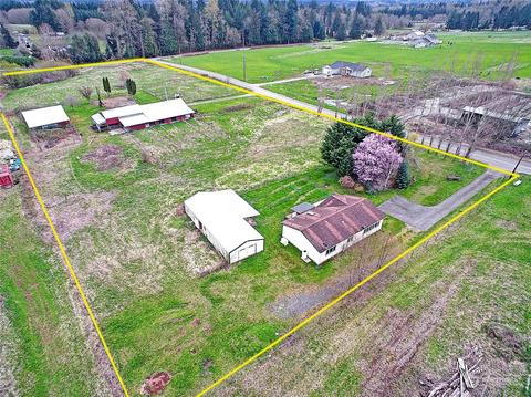 1221 296th St NE, Stanwood, WA 98292