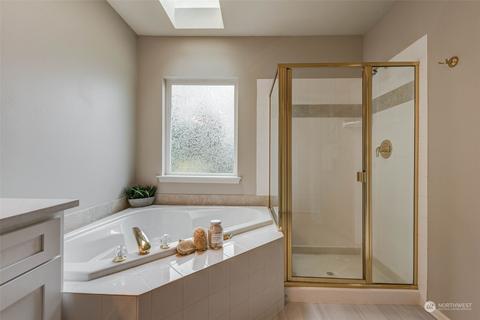 11023 NE 197th St, Bothell, WA 98011 photo 24