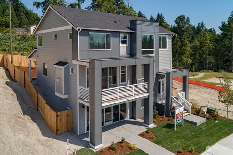 1934 NW Rustling Fir Ln, Silverdale, WA 98383