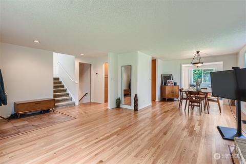 19035 NE 92nd Ave, Bothell, WA 98011 photo 5