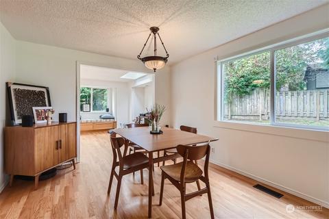 19035 NE 92nd Ave, Bothell, WA 98011 photo 7