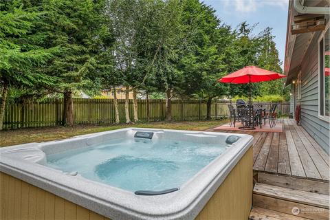 3662 Britzman Loop, Clinton, WA 98236 photo 18