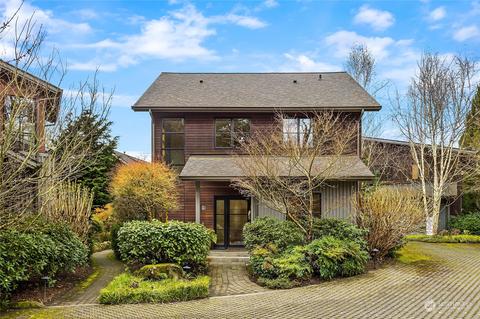 846 Vineyard Ln, Bainbridge Island, WA 98110