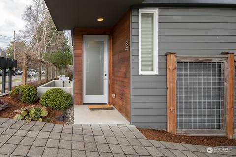 124 27th Ave E, Seattle, WA 98112 photo 2