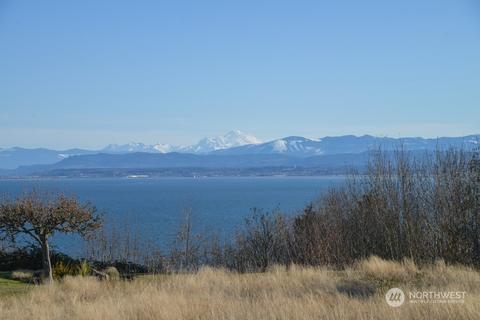 0 Cascade View Dr, Camano Island, WA 98282