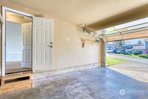 313 Bedrock Dr, Everett, WA 98203 photo 13
