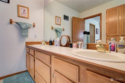 136 Hewitt Rd, Chehalis, WA 98532 photo 26
