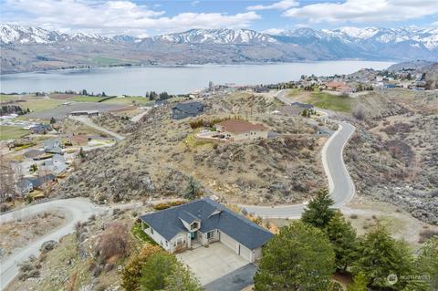 101 Long Dr, Chelan, WA 98816