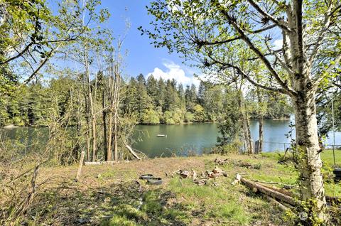 61 E Cormorant Pl, Grapeview, WA 98546 photo 3