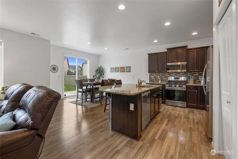 812 Louise Wise Ave NW, Orting, WA 98360 photo 16