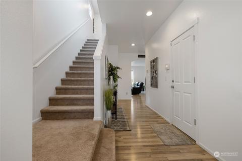 812 Louise Wise Ave NW, Orting, WA 98360 photo 5