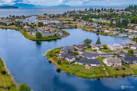 5572 Chehalis Pl, Blaine, WA 98230