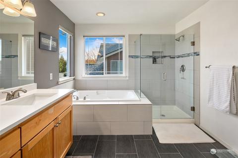 10603 NE 173rd Pl, Bothell, WA 98011 photo 23