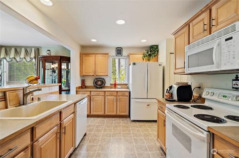 3208 96th Pl SE, Everett, WA 98208 photo 11