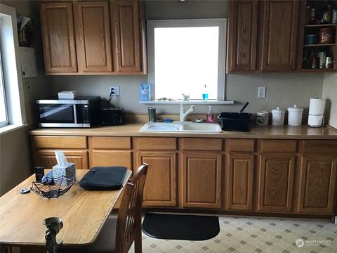 1336 Mchugh Ave, Enumclaw, WA 98022 photo 5