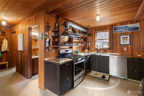 52301 SE 496th Pl, Greenwater, WA 98022 photo 9