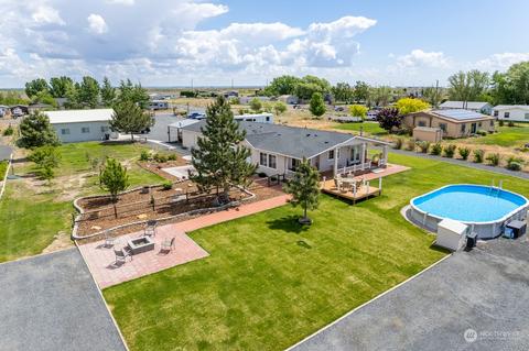 7590 Bouldercrest Rd NE, Moses Lake, WA 98837