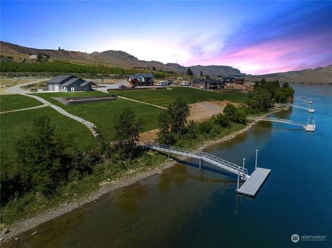 443 Hidden Ln, Chelan, WA 98816