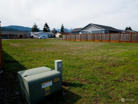 962 E Fir St, Sequim, WA 98382 photo 7