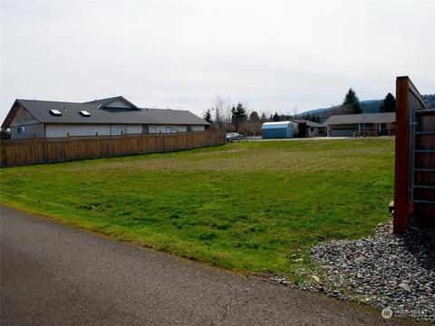 962 E Fir St, Sequim, WA 98382 photo 6
