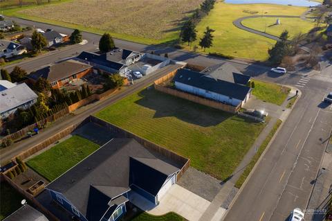 962 E Fir St, Sequim, WA 98382 photo 10
