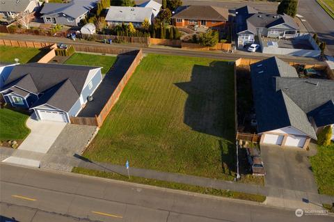 962 E Fir St, Sequim, WA 98382 photo 9