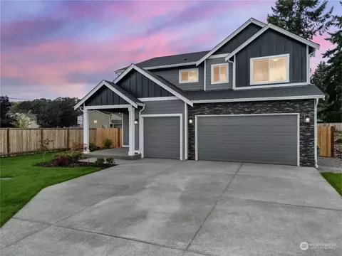 10910 71st Avenue Ct E, Puyallup, WA 98373