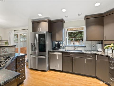 22829 35th Ave SE, Bothell, WA 98021 photo 4