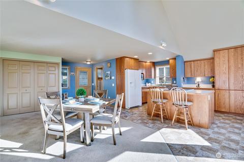 81 E Olympic Dr, Grapeview, WA 98546 photo 6
