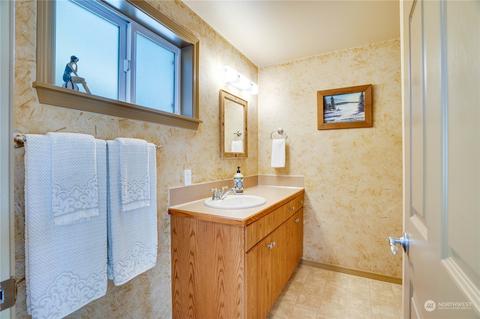 81 E Olympic Dr, Grapeview, WA 98546 photo 15