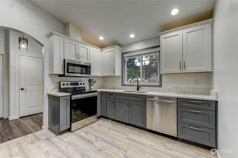 8706 210th St E, Graham, WA 98338 photo 10