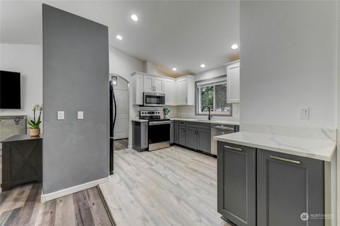 8706 210th St E, Graham, WA 98338 photo 9