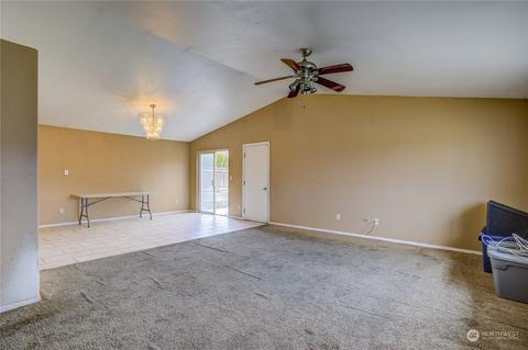 705 Elm St, Othello, WA 99344 photo 5