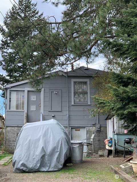 1105 E Marine View Dr, Everett, WA 98201 photo 5