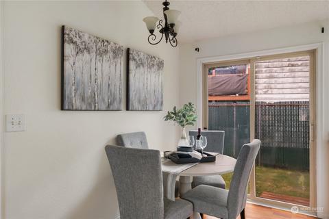 8901 Emerson Pl, Everett, WA 98208 photo 7