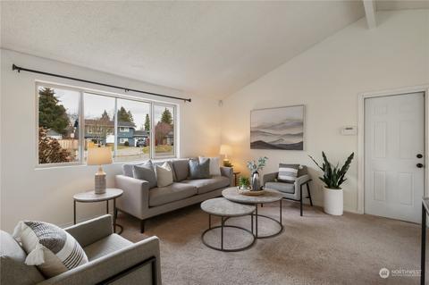 8901 Emerson Pl, Everett, WA 98208 photo 4