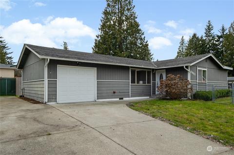8901 Emerson Pl, Everett, WA 98208 photo 1