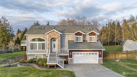 2288 Steamboat Loop E, Port Orchard, WA 98366